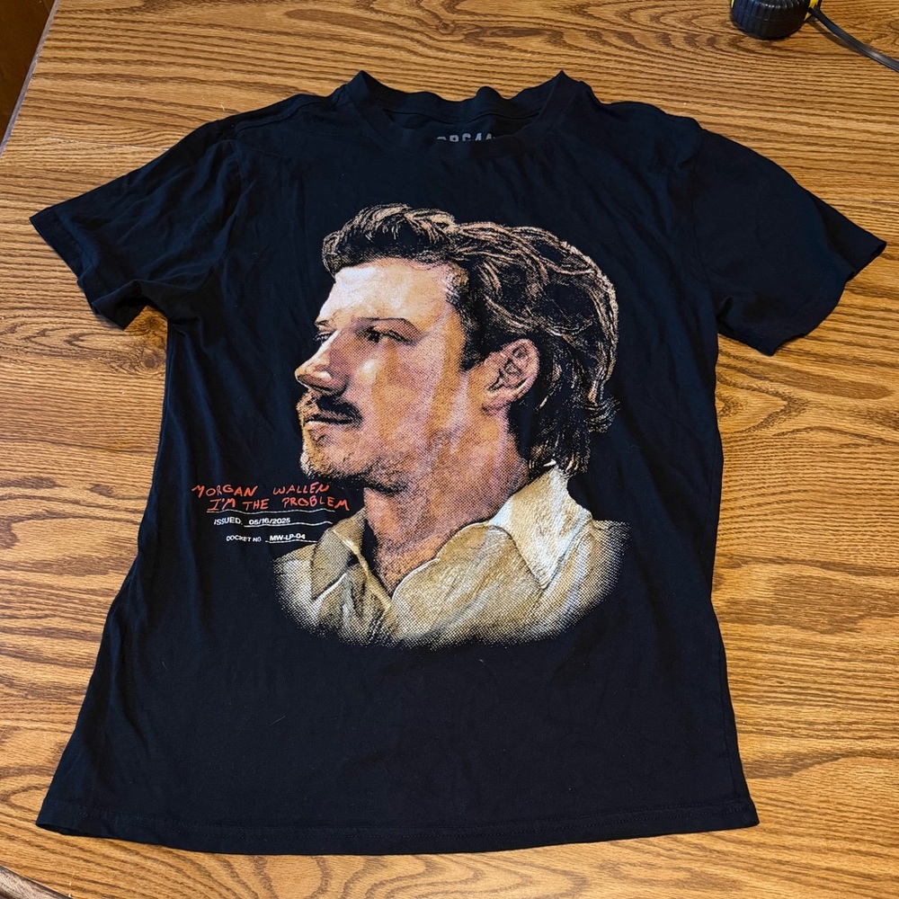 Morgan Wallen “I’m the problem” band tshirt medium